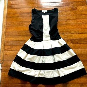 Women’s black-and-white dress